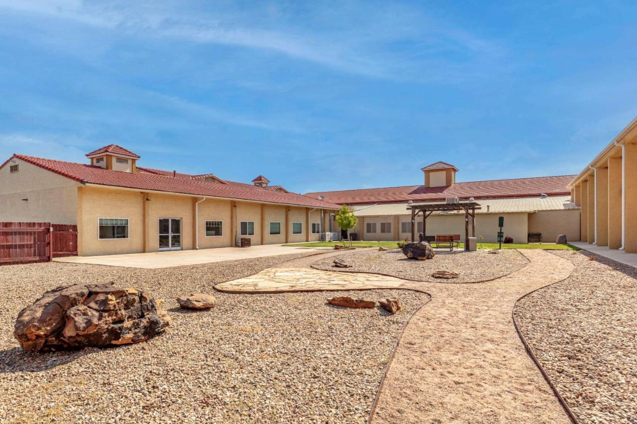 Comfort Inn Santa Rosa On Route 66 Bagian luar foto